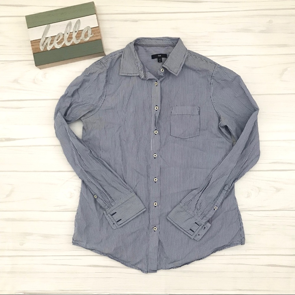 💕3 for $20!💕 GAP Button Up Shirt